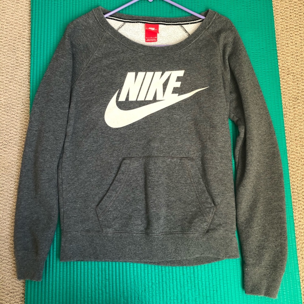 Nike Crew Neck Sweater Gray